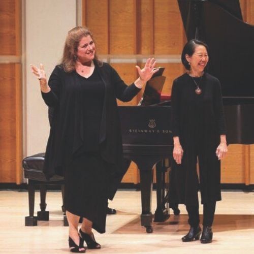 Her/Music: Her/Story